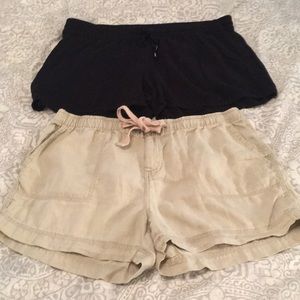 Elastic waist shorts